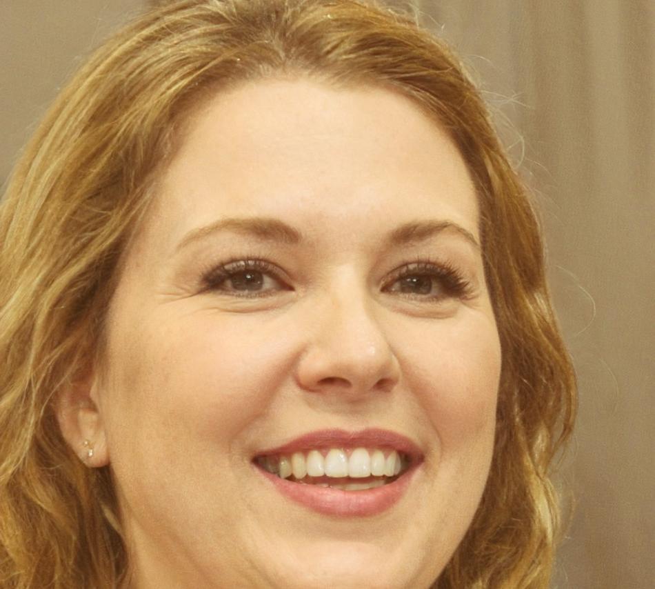 Nerea Aguirre trabajando en análisis